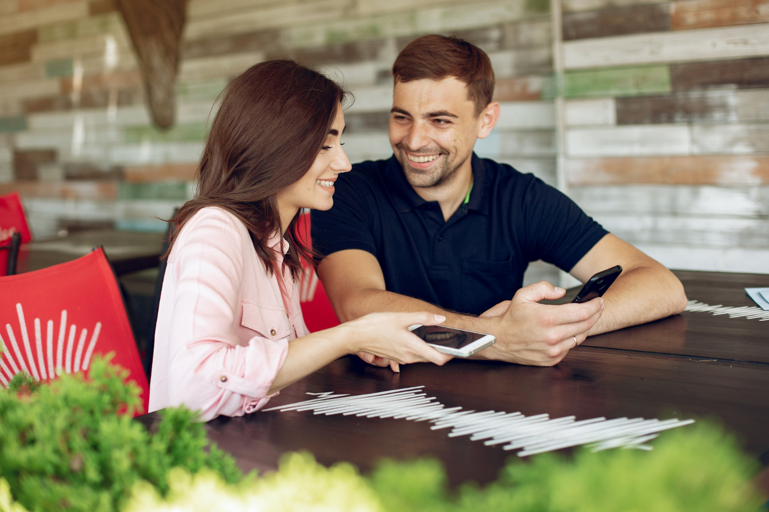 Fiancé visa vs. Spouse visa: Which path is faster for your partner?